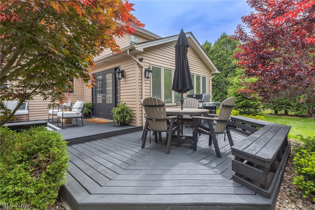 74 Oak Tree Canfield OH 44406