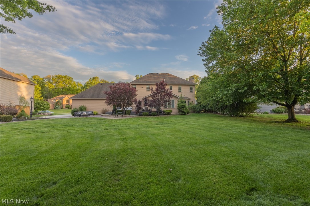 74 Oak Tree Canfield OH 44406