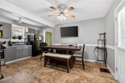 1303 Tremont Avenue SW Massillon OH 44647