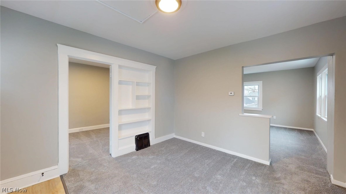 4357 W 52nd Street Cleveland OH 44144
