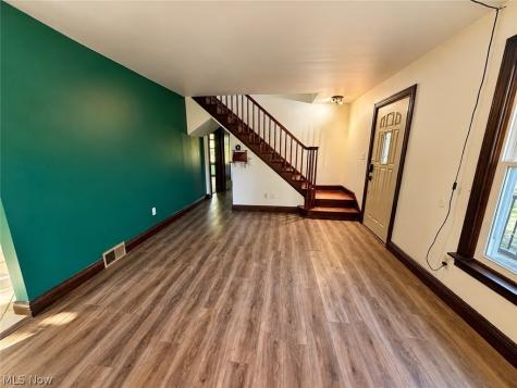 2368 Congo Street Akron OH 44305