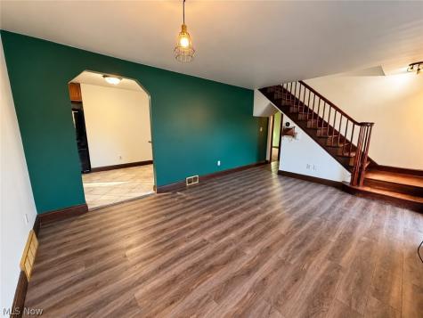 2368 Congo Street Akron OH 44305
