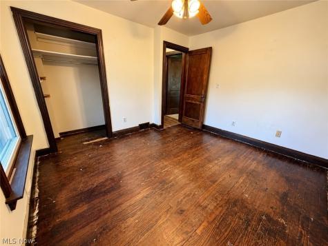 2368 Congo Street Akron OH 44305