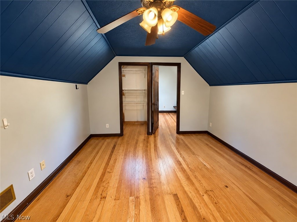2368 Congo Street Akron OH 44305