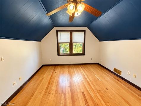 2368 Congo Street Akron OH 44305
