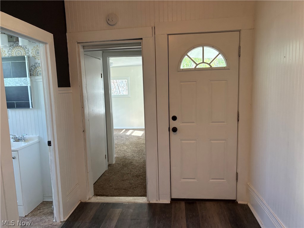 770 W Martin Street East Palestine OH 44413