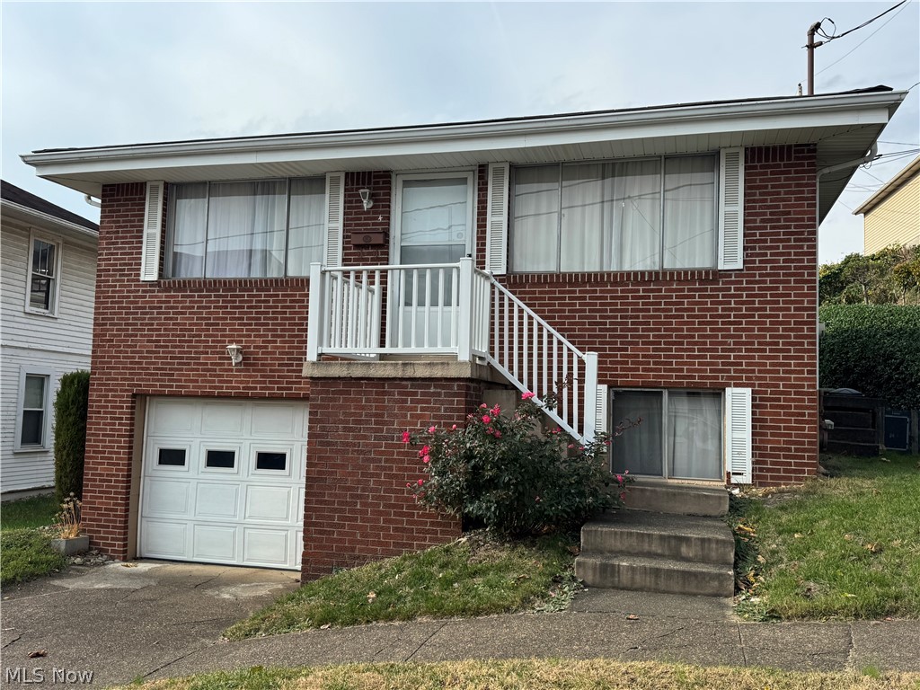 4 Walnut Avenue Bridgeport OH 43912