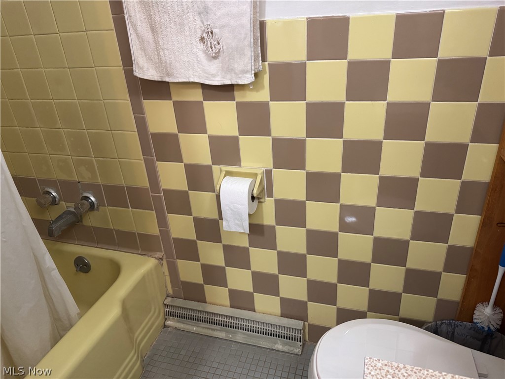 4 Walnut Avenue Bridgeport OH 43912