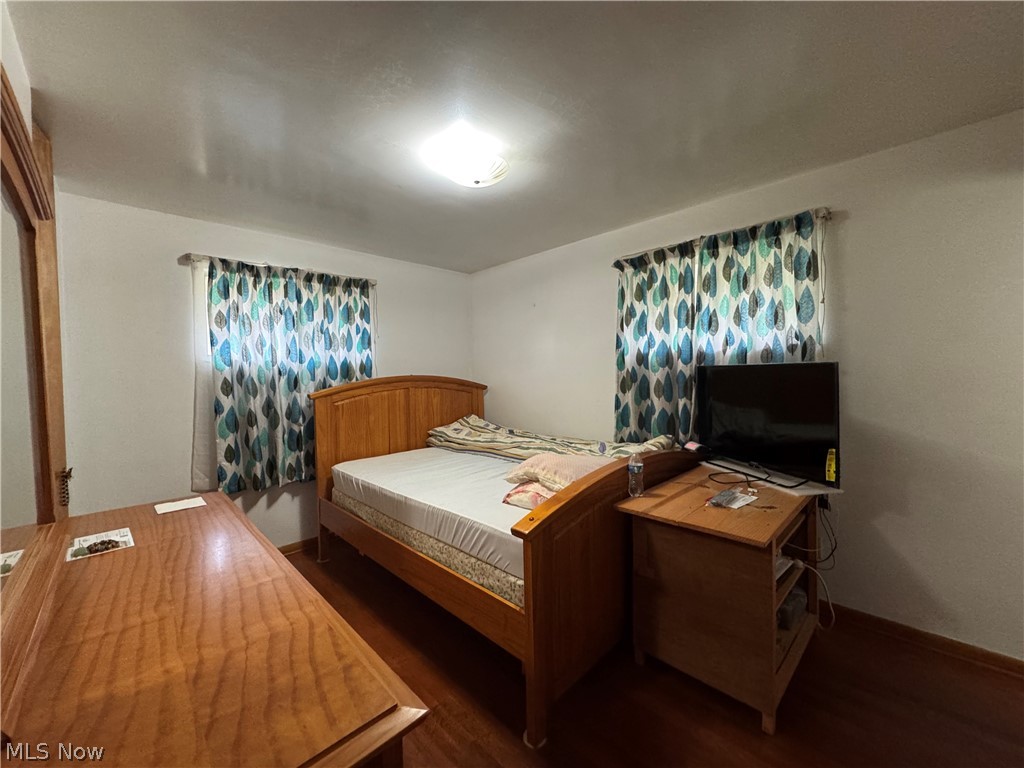 4 Walnut Avenue Bridgeport OH 43912