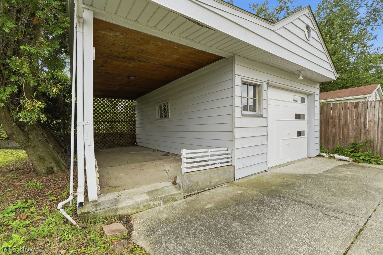3327 Standish Avenue Parma OH 44134