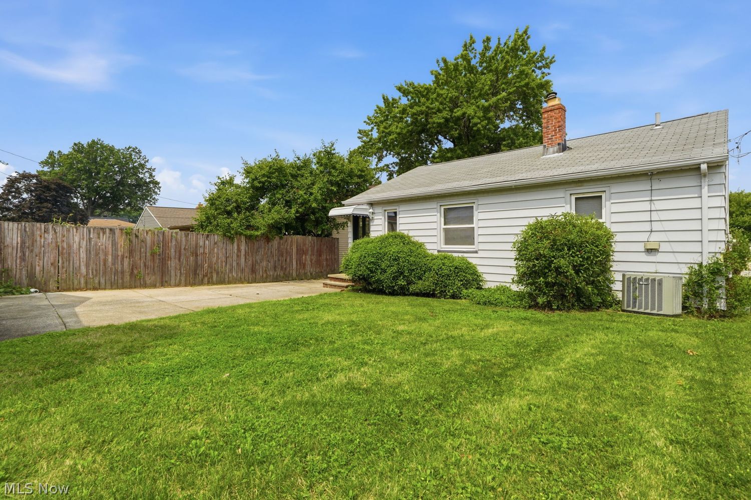 3327 Standish Avenue Parma OH 44134
