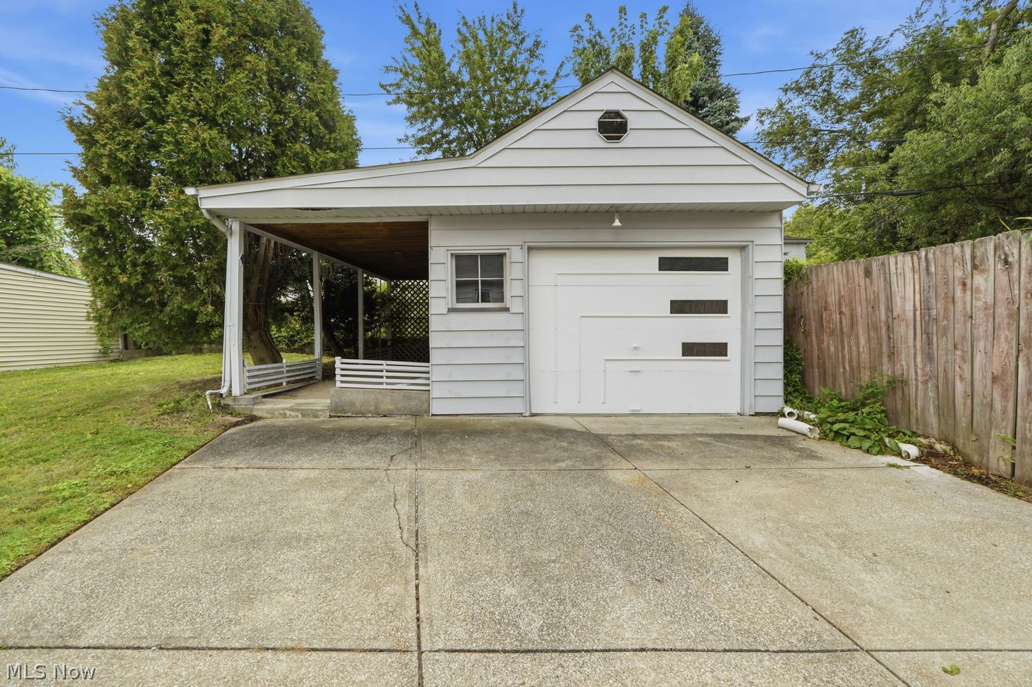 3327 Standish Avenue Parma OH 44134