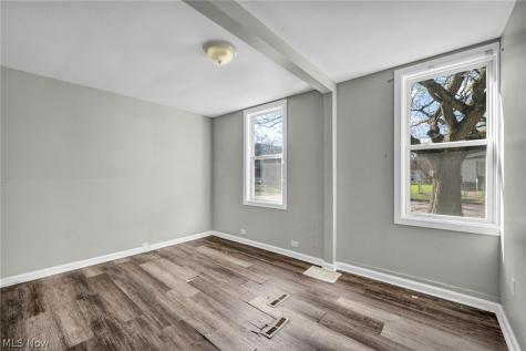 6900 Lawn Avenue Cleveland OH 44102