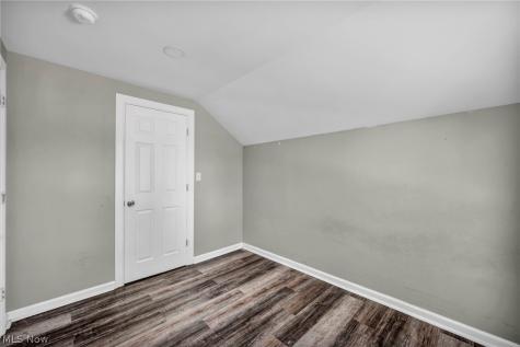 6900 Lawn Avenue Cleveland OH 44102
