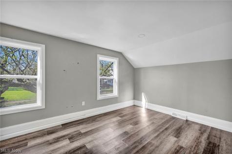 6900 Lawn Avenue Cleveland OH 44102
