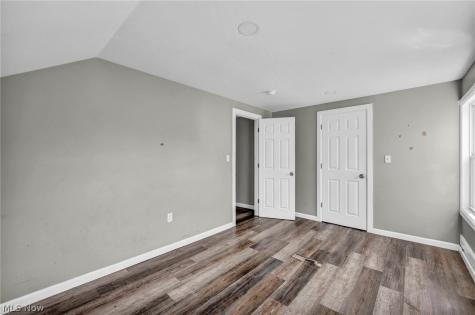 6900 Lawn Avenue Cleveland OH 44102