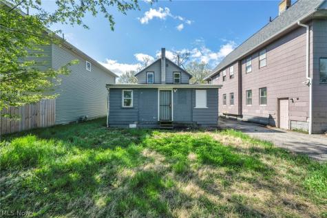 6900 Lawn Avenue Cleveland OH 44102