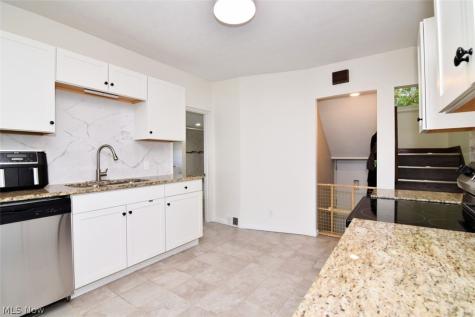 4418 Lincoln Avenue Parma OH 44134