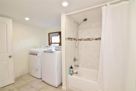 4418 Lincoln Avenue Parma OH 44134