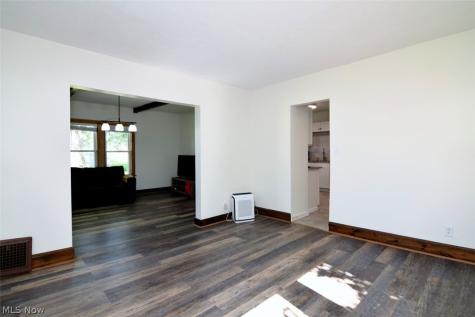 4418 Lincoln Avenue Parma OH 44134