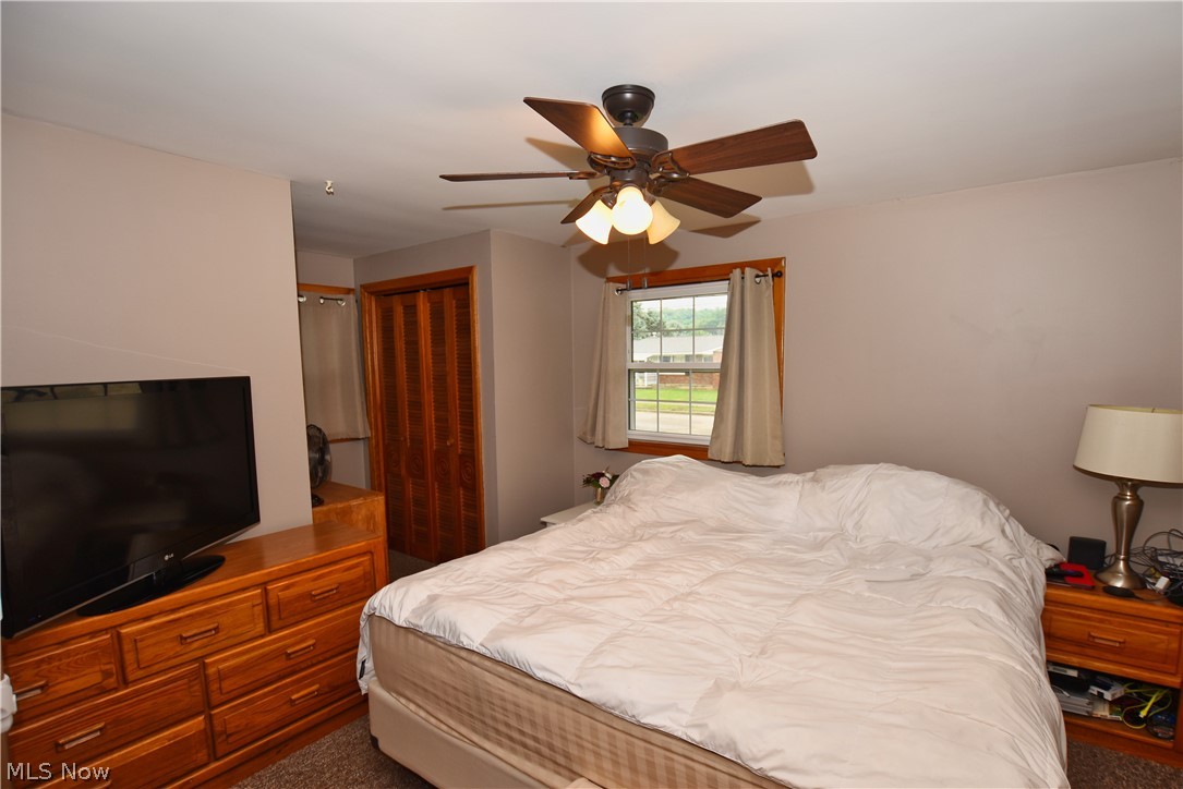 825 4th Street SW New Philadelphia OH 44663
