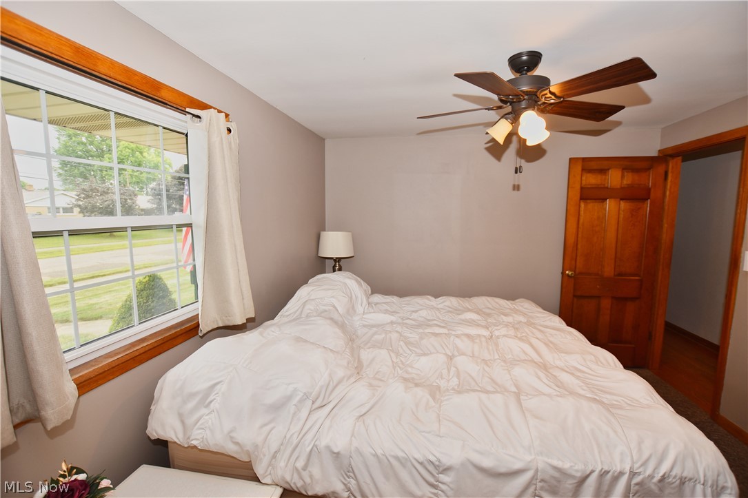 825 4th Street SW New Philadelphia OH 44663