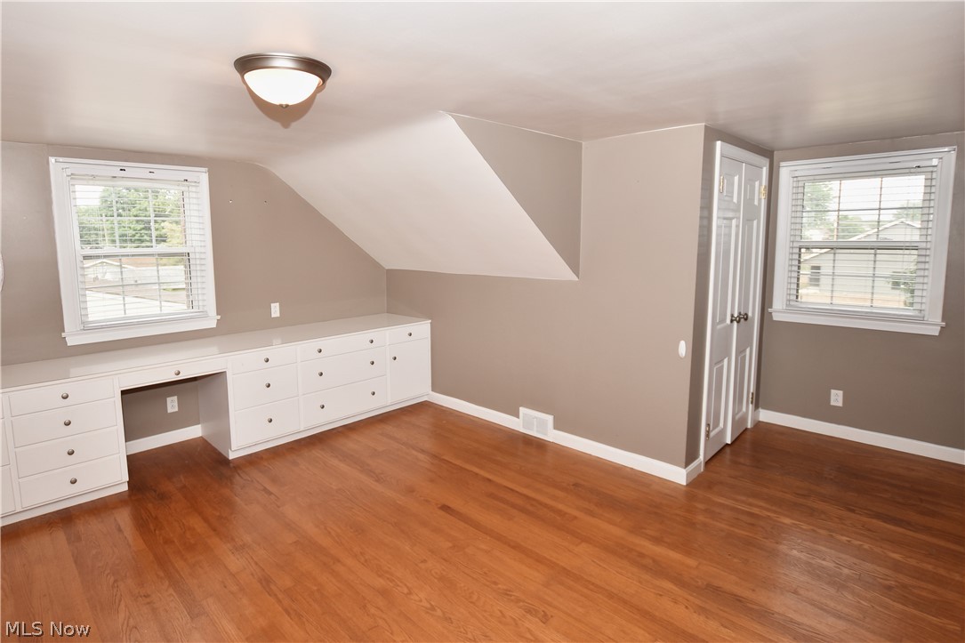 825 4th Street SW New Philadelphia OH 44663