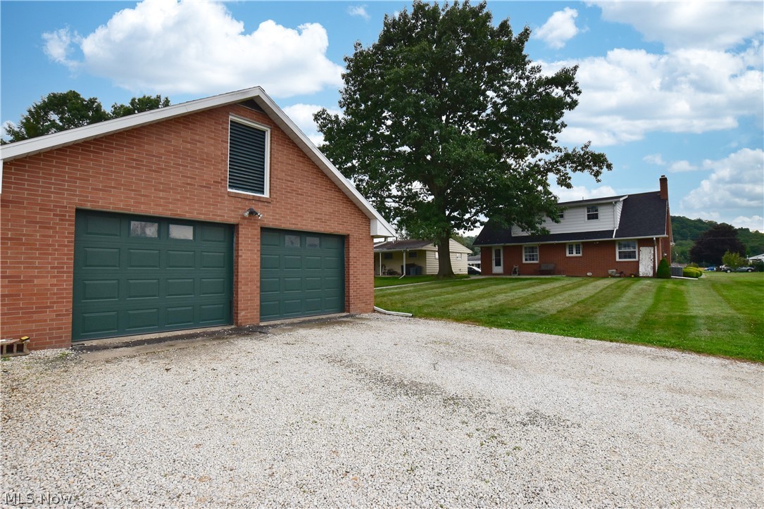 825 4th Street SW New Philadelphia OH 44663