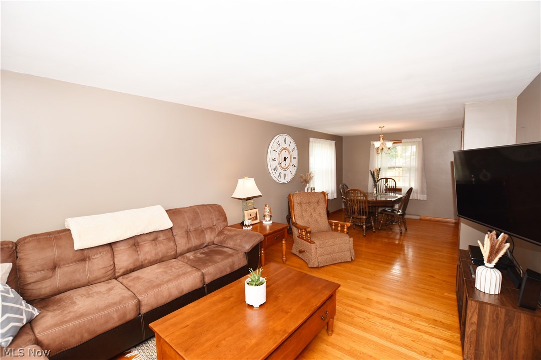 825 4th Street SW New Philadelphia OH 44663