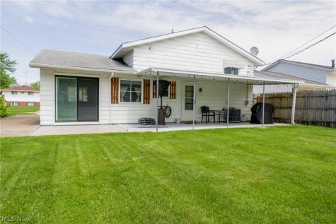 4202 Holl Avenue Sheffield Lake OH 44054