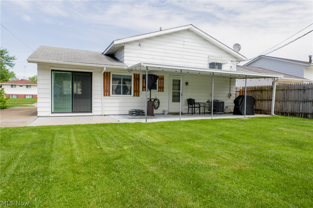4202 Holl Avenue Sheffield Lake OH 44054