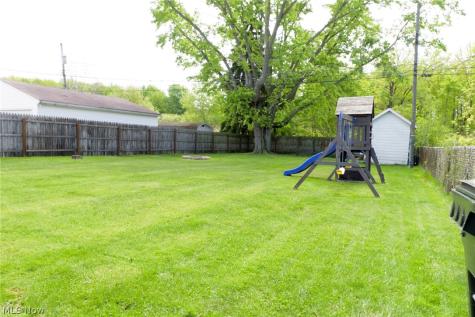 4202 Holl Avenue Sheffield Lake OH 44054