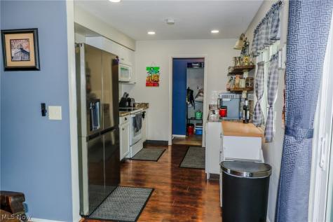 4202 Holl Avenue Sheffield Lake OH 44054
