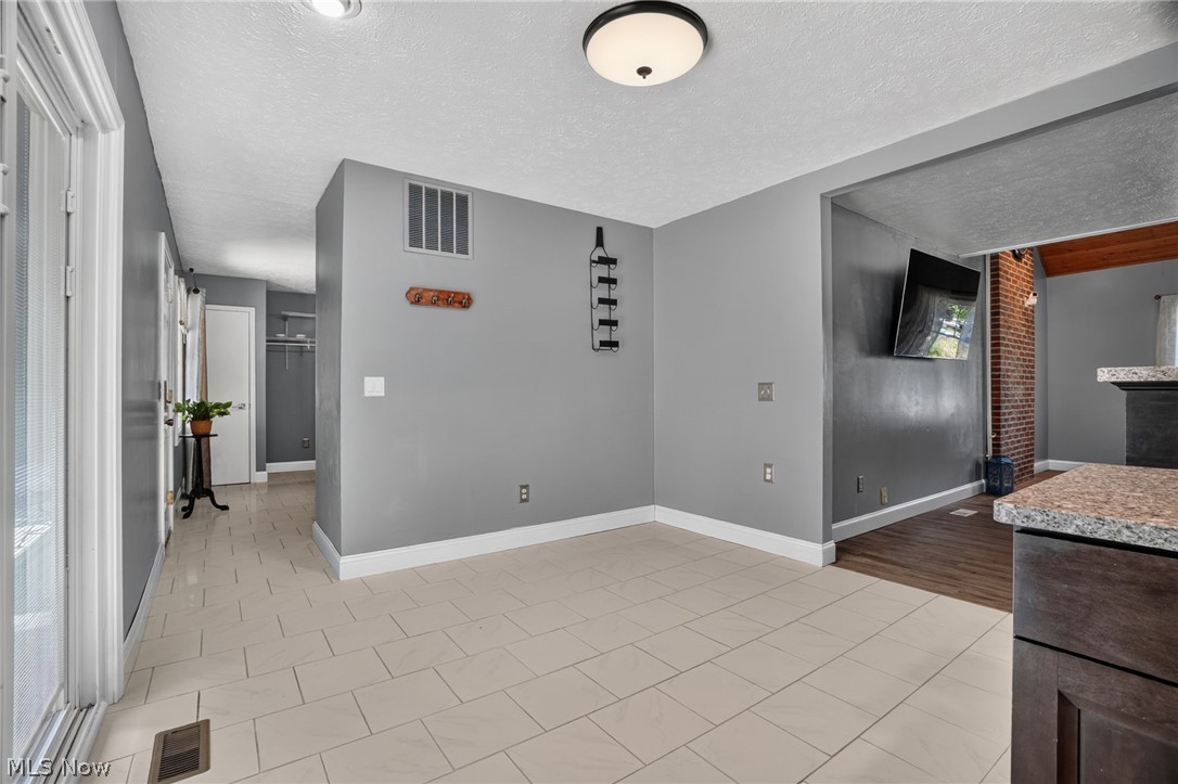 1104 Westfield Circle Painesville OH 44077