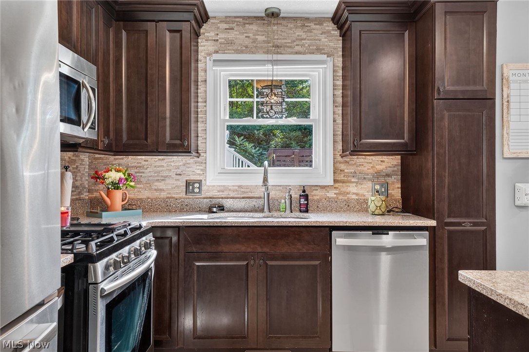 1104 Westfield Circle Painesville OH 44077