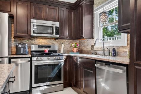 1104 Westfield Circle Painesville OH 44077