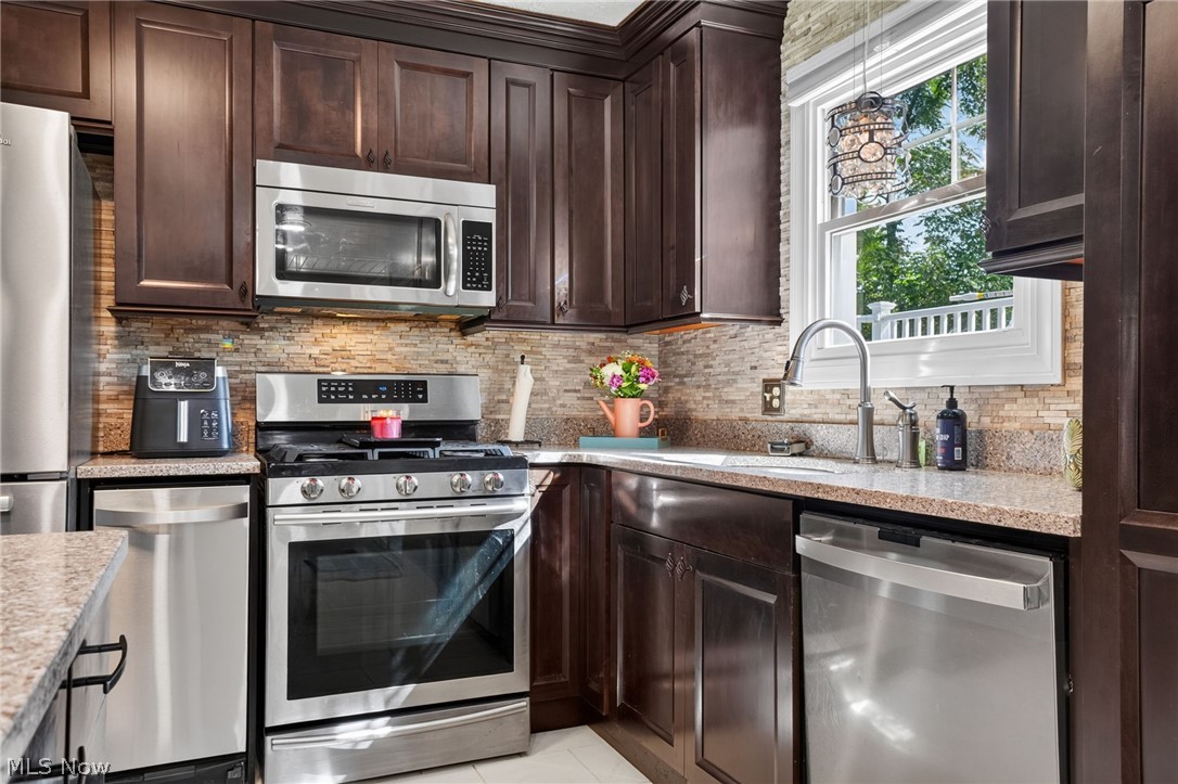 1104 Westfield Circle Painesville OH 44077