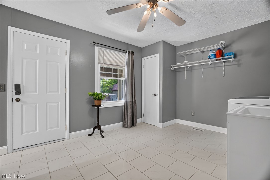 1104 Westfield Circle Painesville OH 44077
