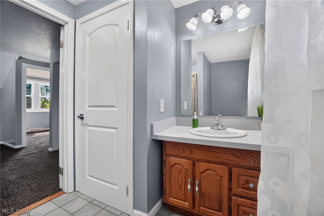 1104 Westfield Circle Painesville OH 44077