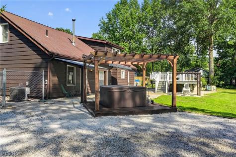1104 Westfield Circle Painesville OH 44077