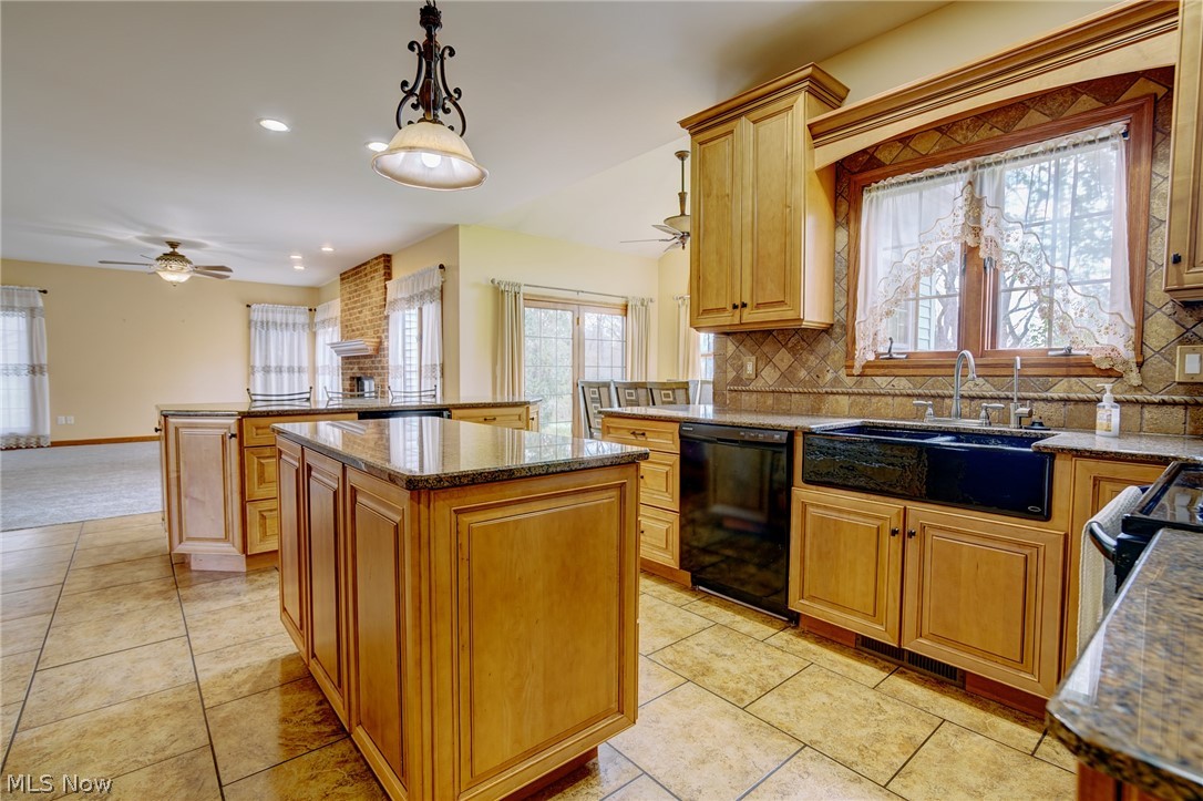 7081 Ruby Court Youngstown OH 44515