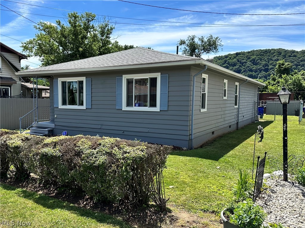 1510 Etruria Street East Liverpool OH 43920