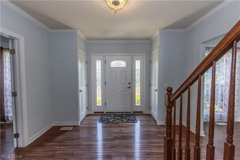 1273 Muchney Circle Akron OH 44312