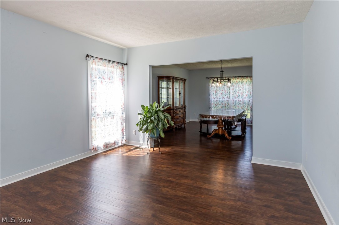 1273 Muchney Circle Akron OH 44312