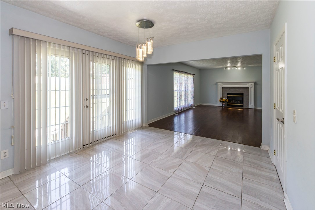 1273 Muchney Circle Akron OH 44312