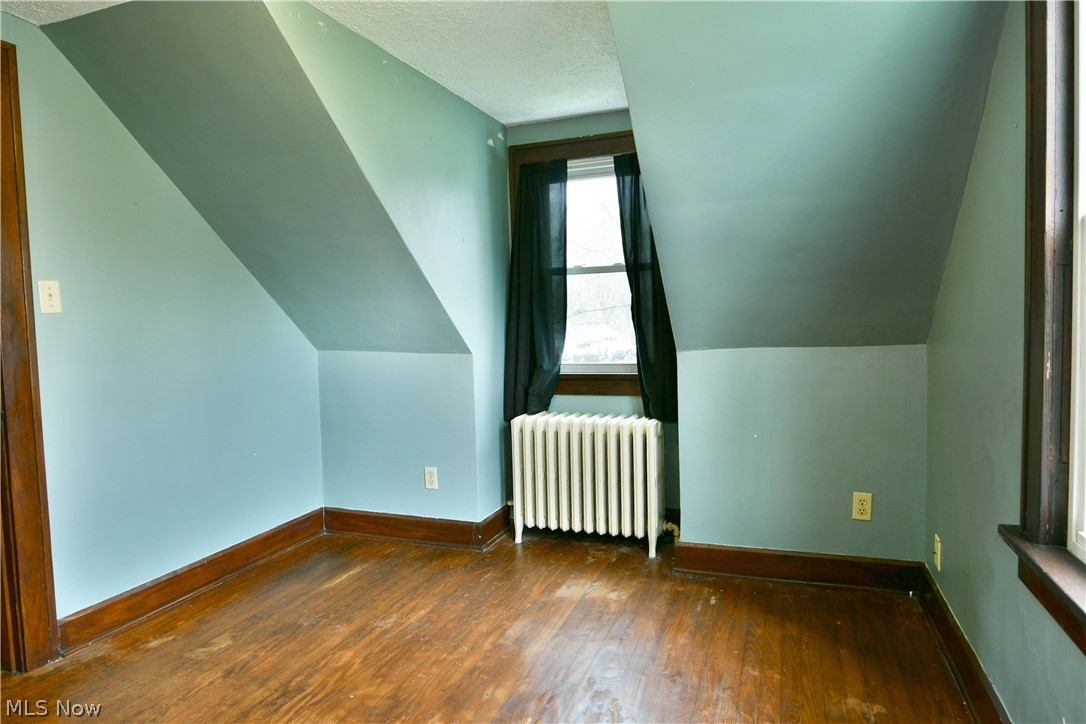 4890 Myrtle Avenue NW Warren OH 44483