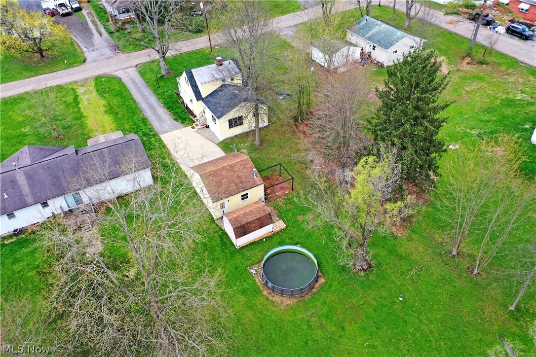 4890 Myrtle Avenue NW Warren OH 44483