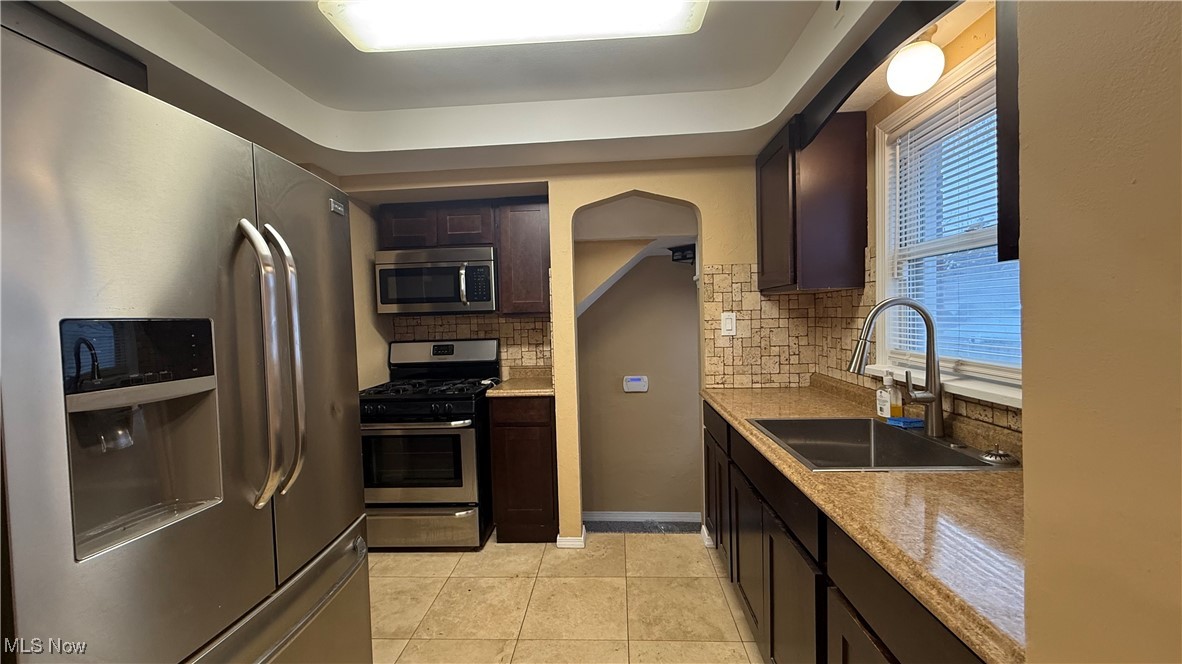 4643 E 90th Street Garfield Heights OH 44125