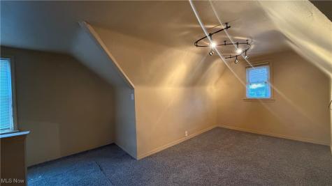 4643 E 90th Street Garfield Heights OH 44125