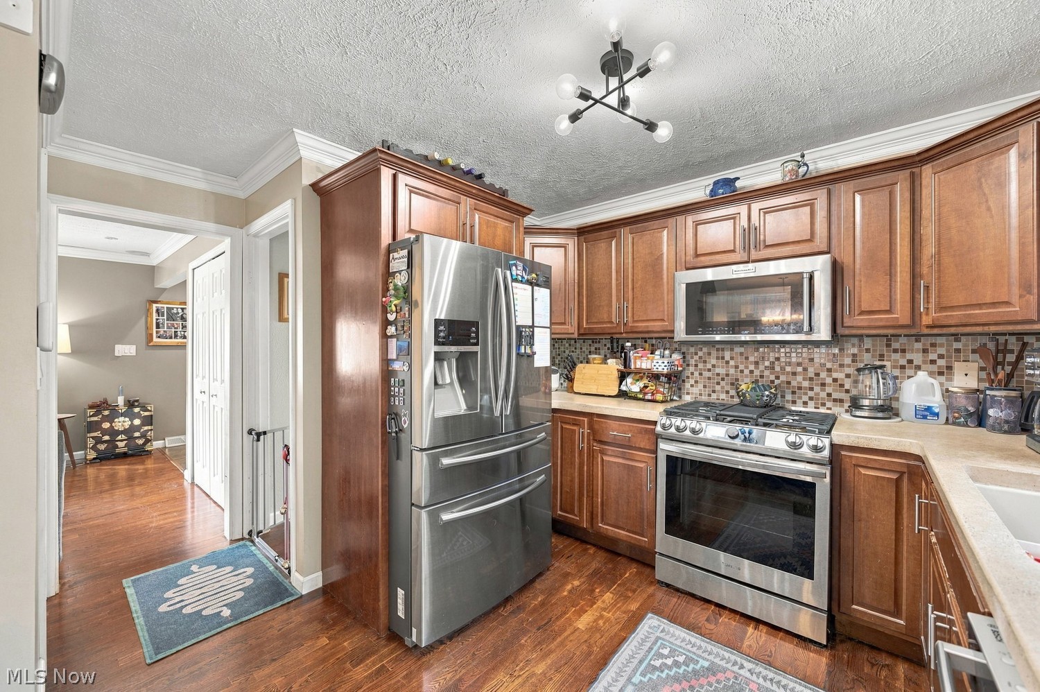 1006 Brookview Boulevard Parma OH 44134